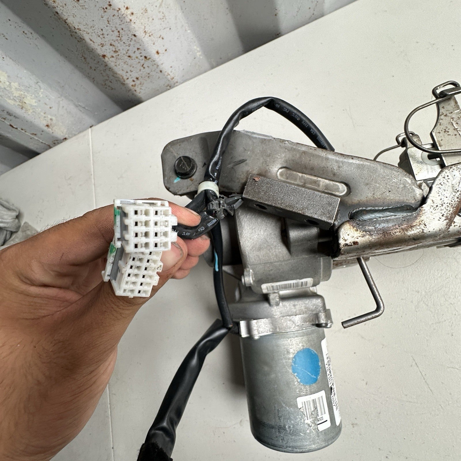 2011-2014 HYUNDAI SONATA ELECTRIC POWER STEERING COLUMN W/ MOTOR OEM, 563003Q601