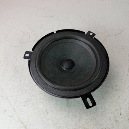 2017-2024 MASERATI LEVANTE FRONT OR REAR SIDE DOOR SOUND SPEAKER 06700372880 OEM