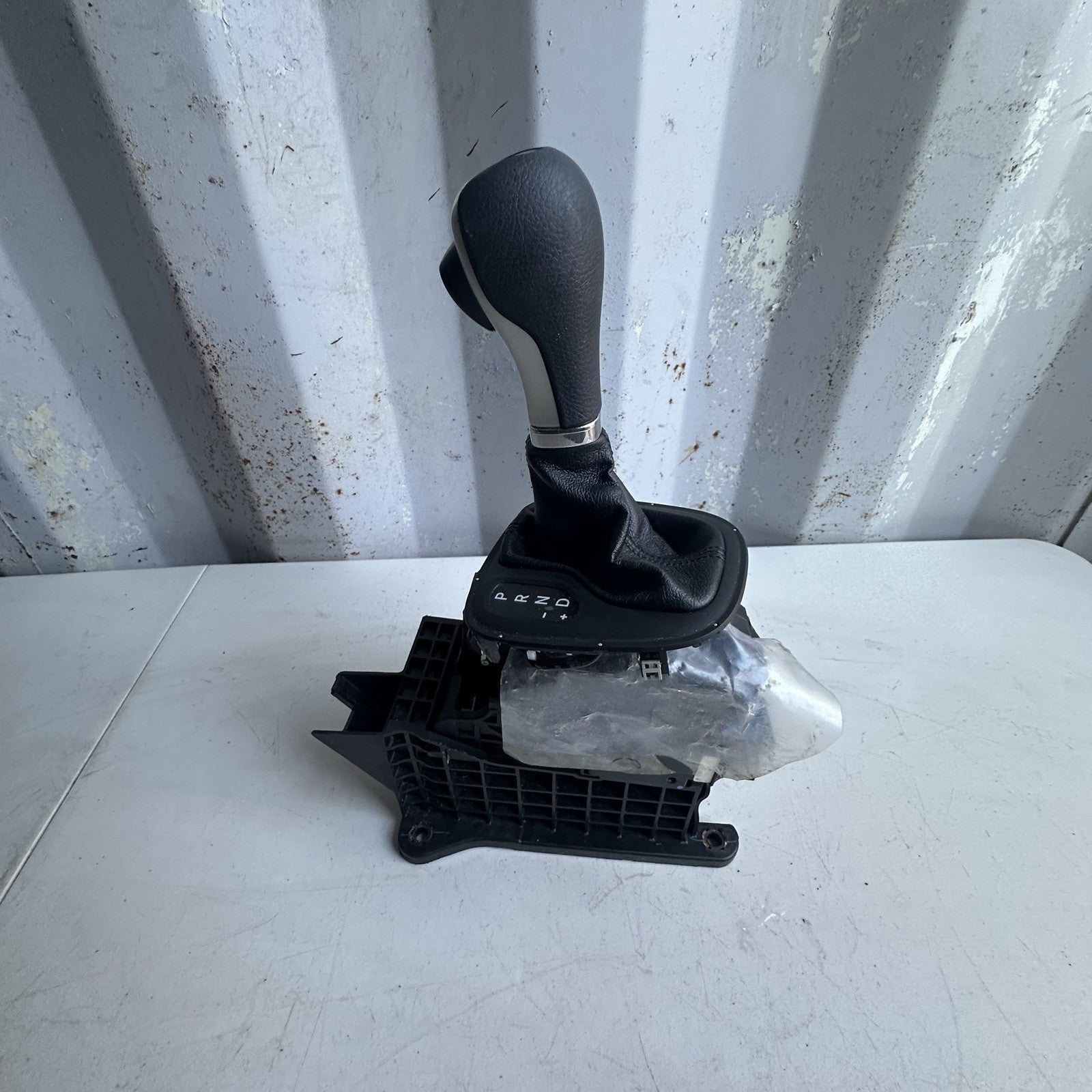 2017 - 2021 JEEP COMPASS FLOOR GEAR SHIFTER SELECTOR KNOB