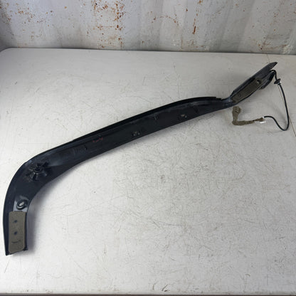 2017-2020 MASERATI LEVANTE RIGHT SIDE LIFTGATE TRUNK ANTI PINCH SENSOR COVER OEM