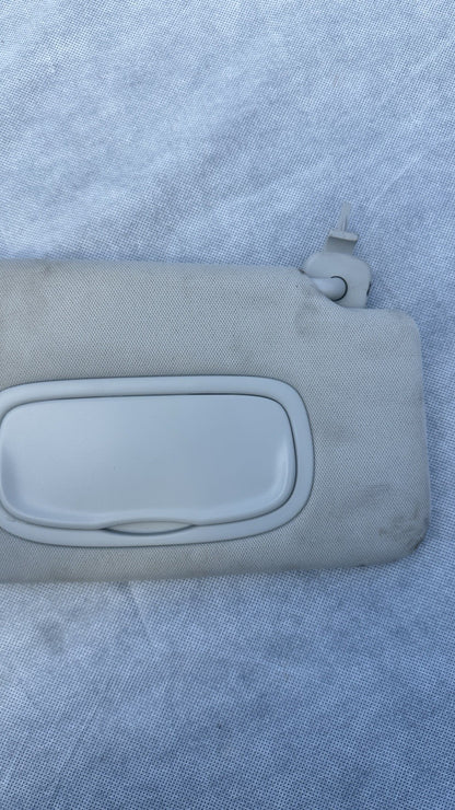 2017-2020 JEEP COMPASS PASSENGER SUN VISOR