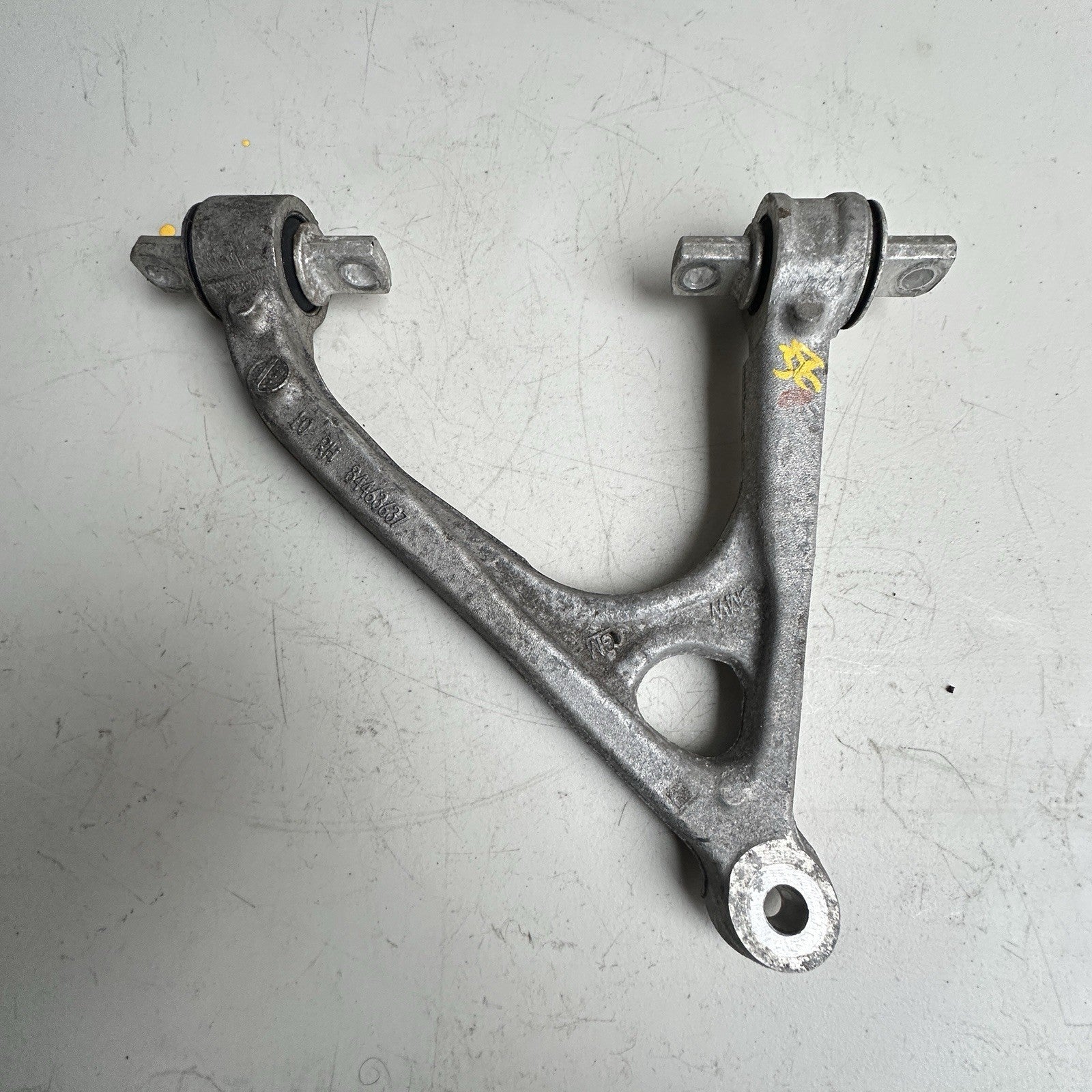 2014-2019 Chevy Corvette Rear Right Upper Control Arm 84463637 23120539 OEM