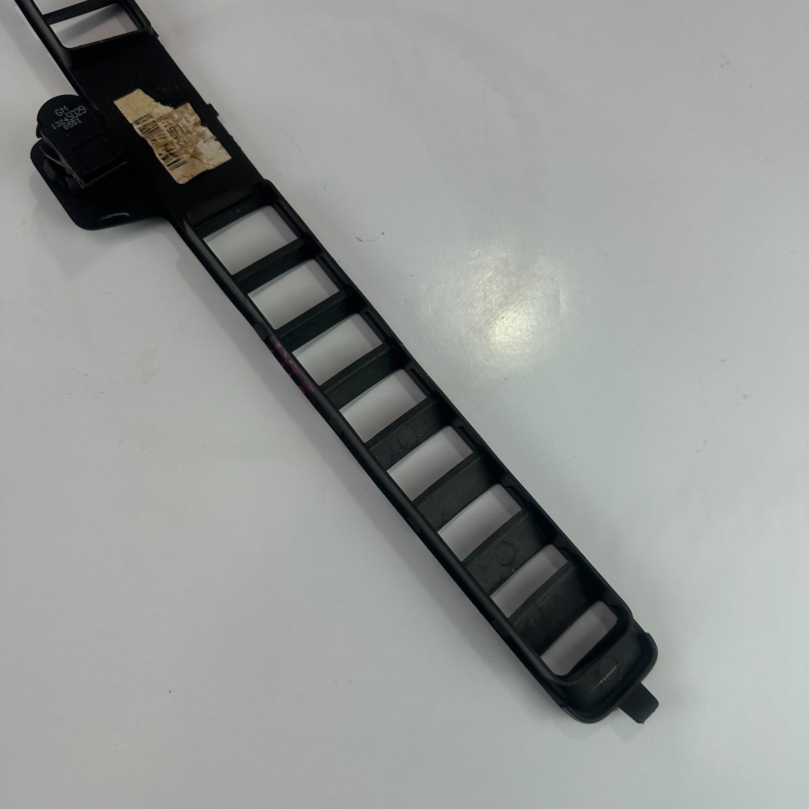 10-15 CHEVROLET CAMARO UPPER DASH DEFROST VENT WITH CLIMATE SENSOR 13245029 OEM