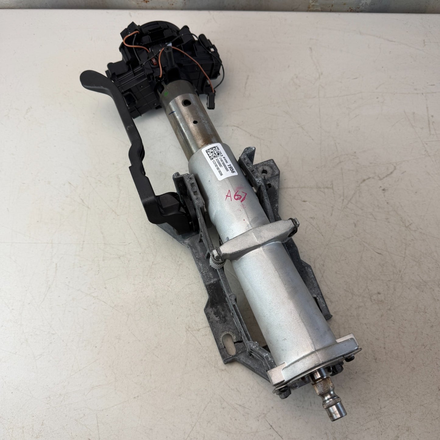 2018-2024 CHEVROLET CAMARO MANUAL ADJUSTMENT STEERING COLUMN SHAFT W/ PEDAL OEM