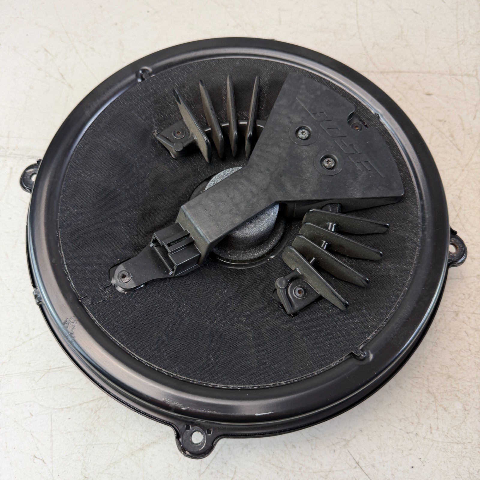 2005-2013 CHEVROLET CORVETTE BOSE LEFT OR RIGHT DOOR SUBWOOFER SPEAKER 15295310
