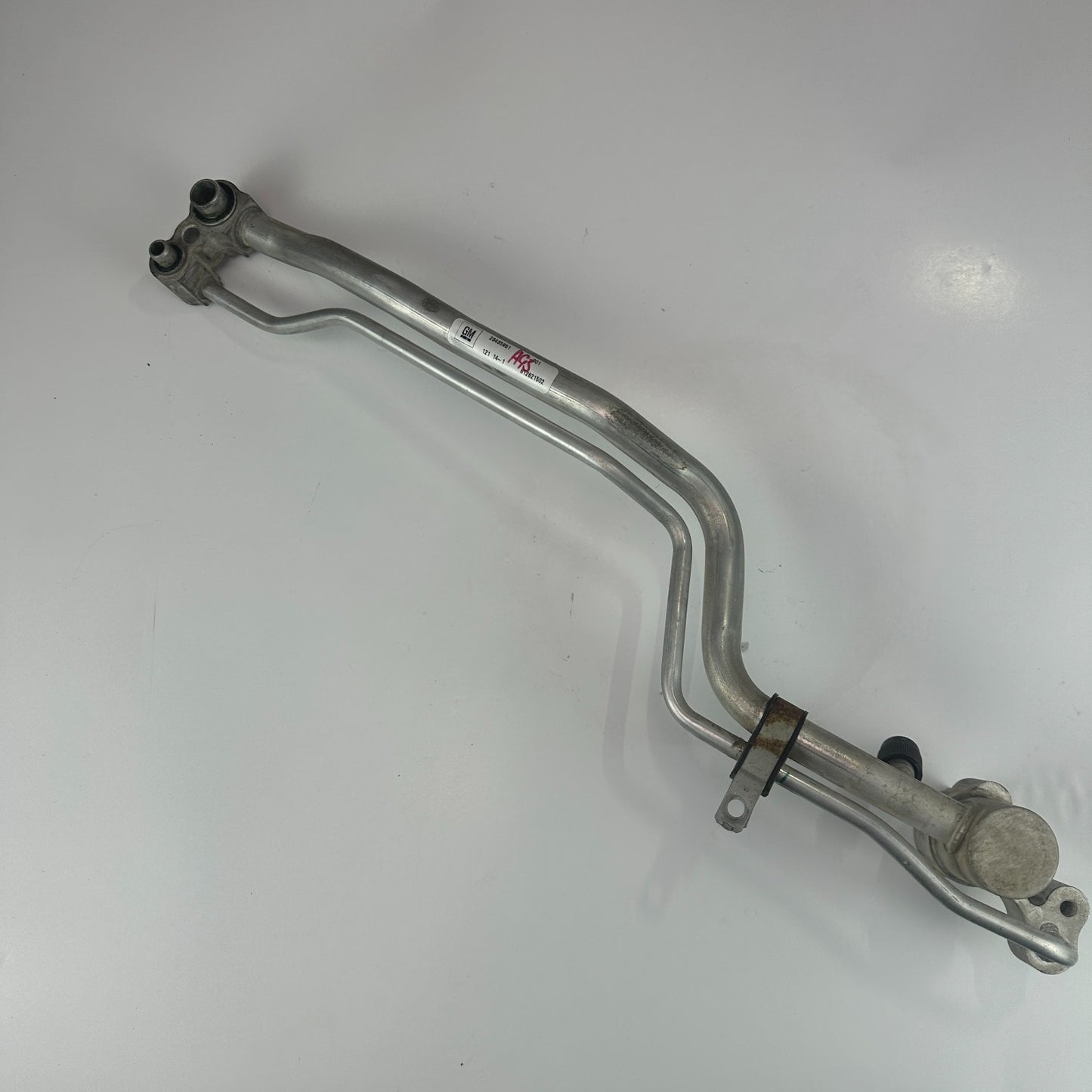 2014-2019 CHEVROLET CORVETTE C7 A/C REFRIGERANT LINE PIPE HOSE TUBE 23435951 OEM