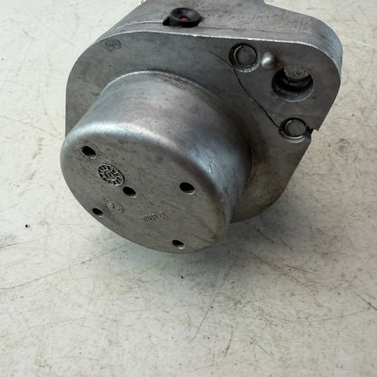 2017-2024 CHEVY CAMARO FRONT RIGHT PASSENGER SIDE ENGINE MOTOR MOUNT 84122578