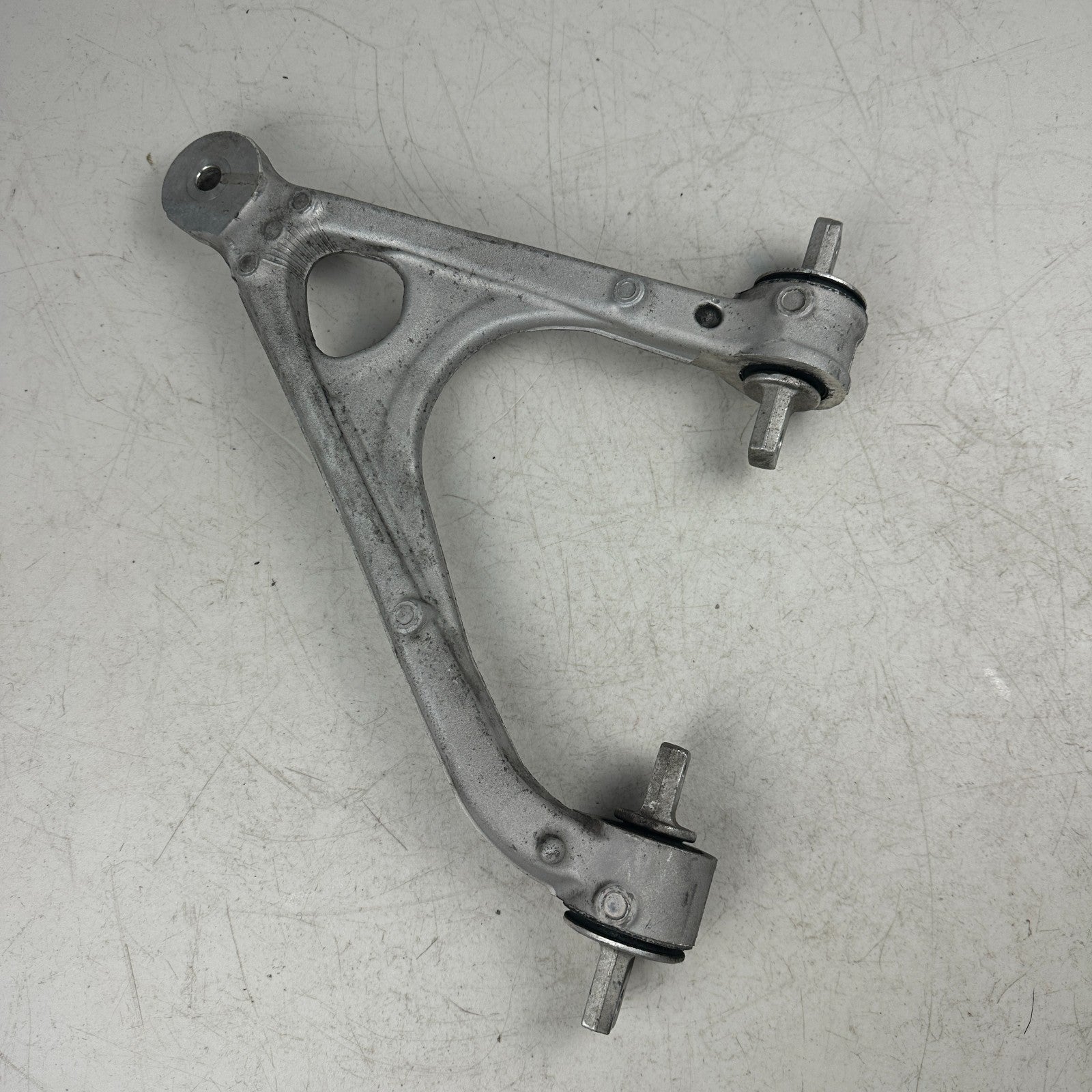 2014-2019 CHEVROLET CORVETTE C7 REAR RIGHT PASSENGER SIDE UPPER CONTROL ARM OEM