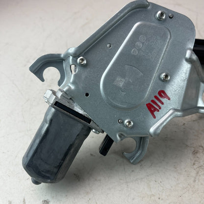 2017 - 2020 MASERATI LEVANTE REAR TAILGATE LIFTGATE BACK DOOR WIPER MOTOR OEM