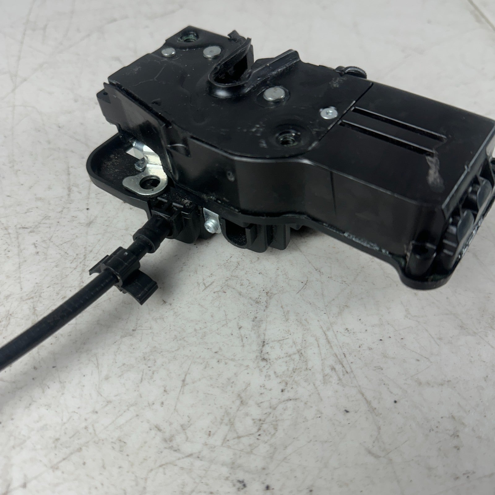 05-13 CHEVY CORVETTE C6 RIGHT PASSENGER SIDE DOOR LOCK MANUAL RELEASE CABLE OEM