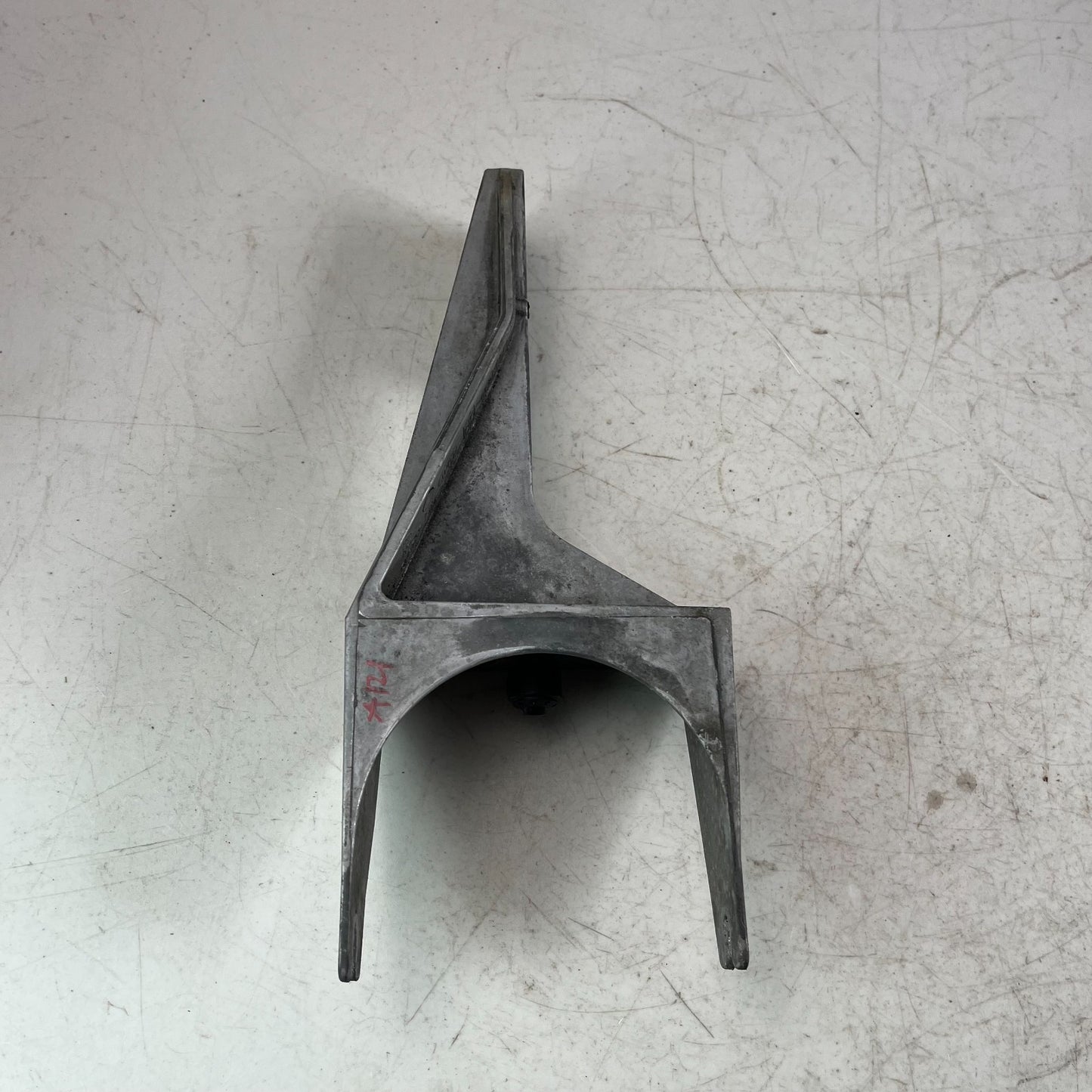 05-13 CHEVROLET CORVETTE ABS ANTI LOCK BRAKE PUMP SUPPORT BRACKET 10438259 OEM