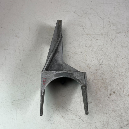 05-13 CHEVROLET CORVETTE ABS ANTI LOCK BRAKE PUMP SUPPORT BRACKET 10438259 OEM