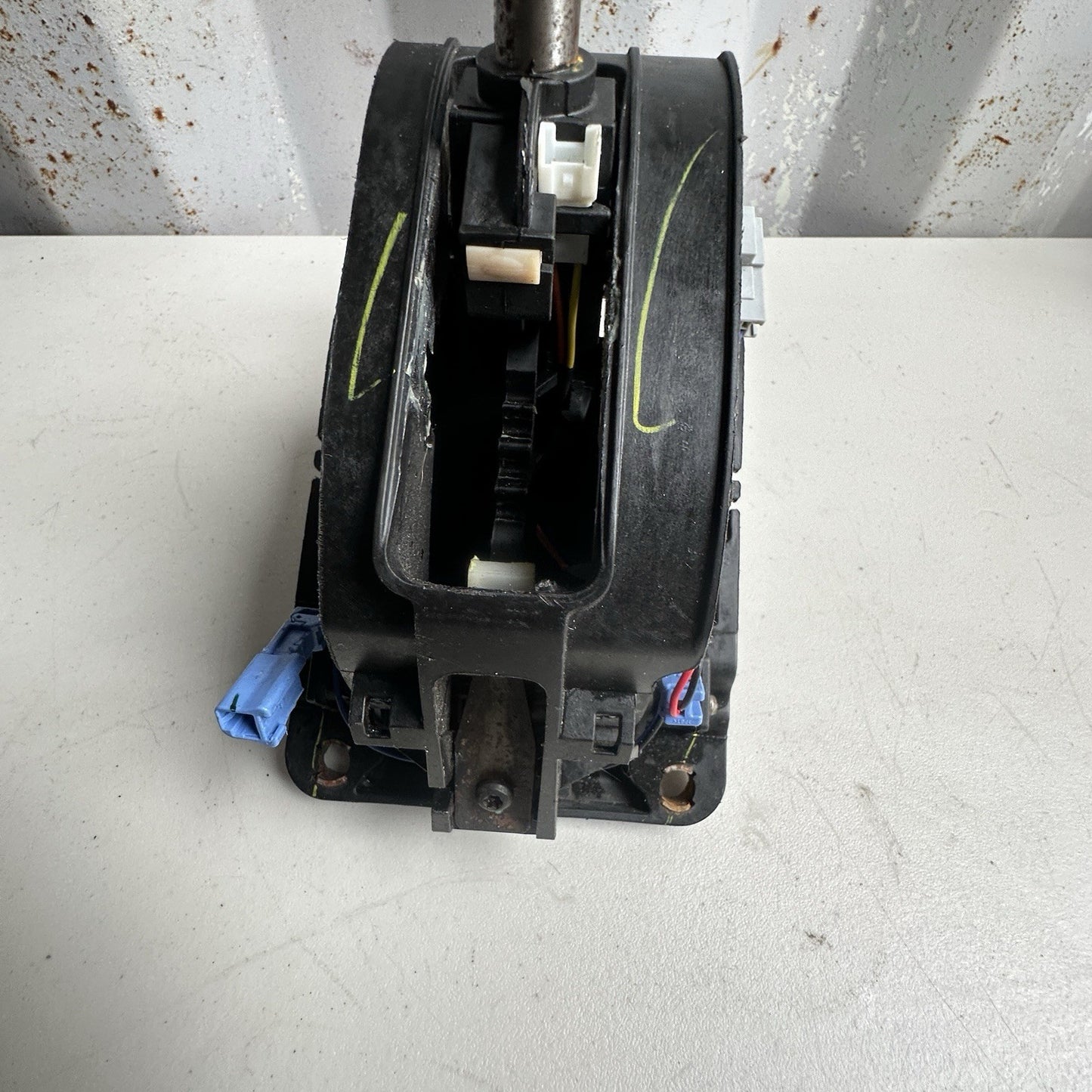 2013-2016 FORD FUSION TRANSMISSION SHIFTER SELECTOR LEVER OEM*
