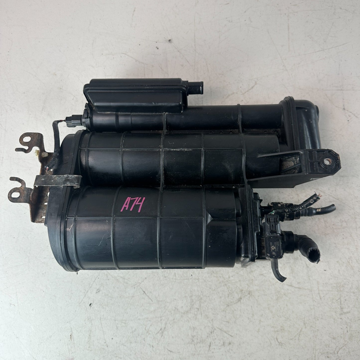 2015-2017 ACURA TLX FUEL VAPOR EVAPORATOR CHARCOAL CANISTER 17300TZ7A010M1 OEM