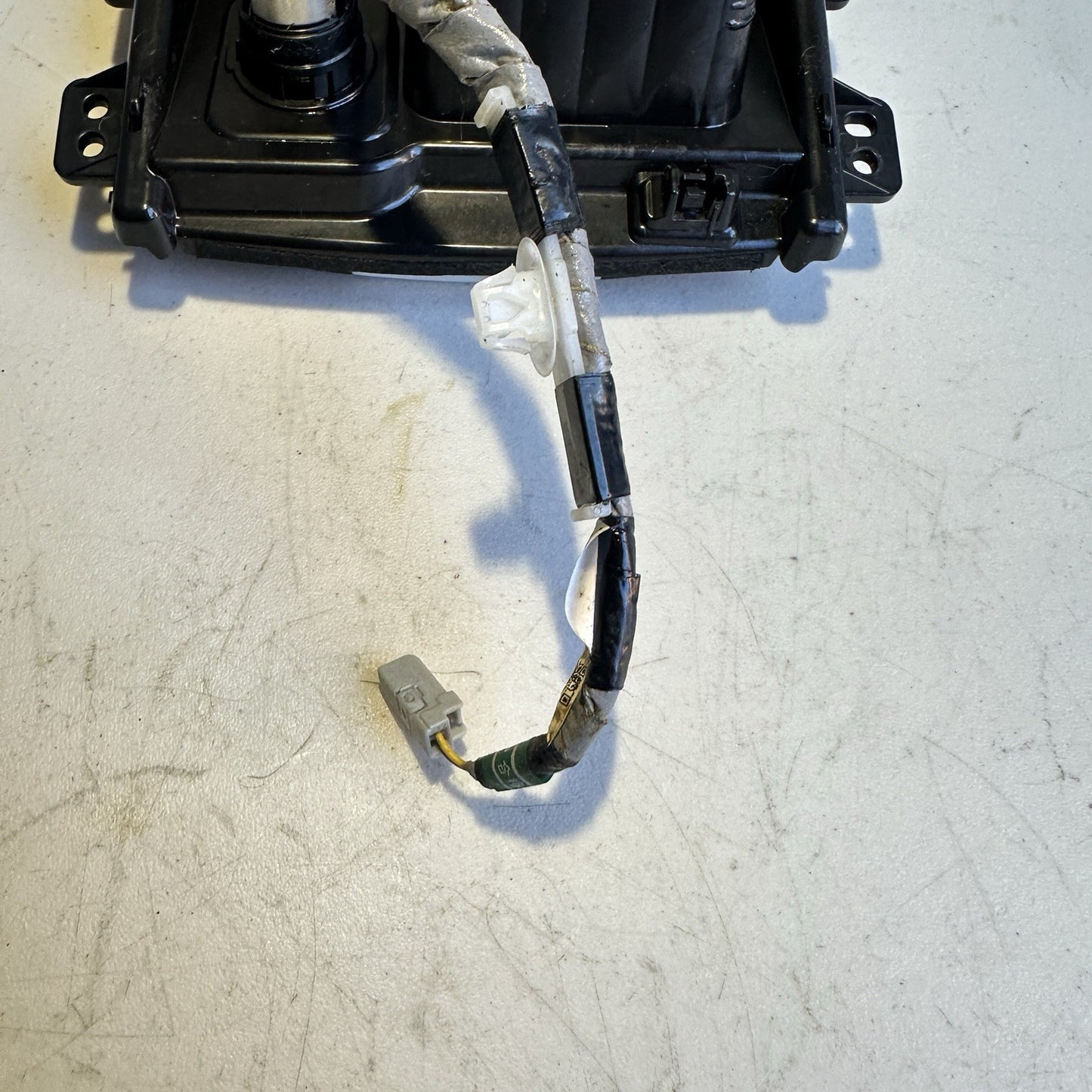14 15 16 17 Acura RLX Power Outlet Console Cubby Storage Box