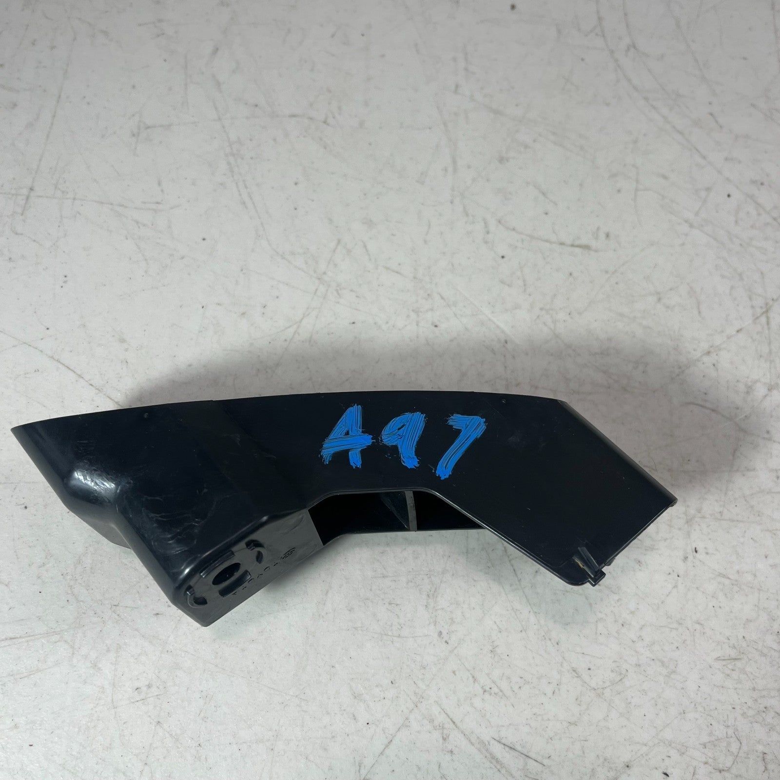 2020-2025 TOYOTA COROLLA SEDAN REAR RIGHT SIDE BUMPER RETAINER MOUNT BRACKET OEM