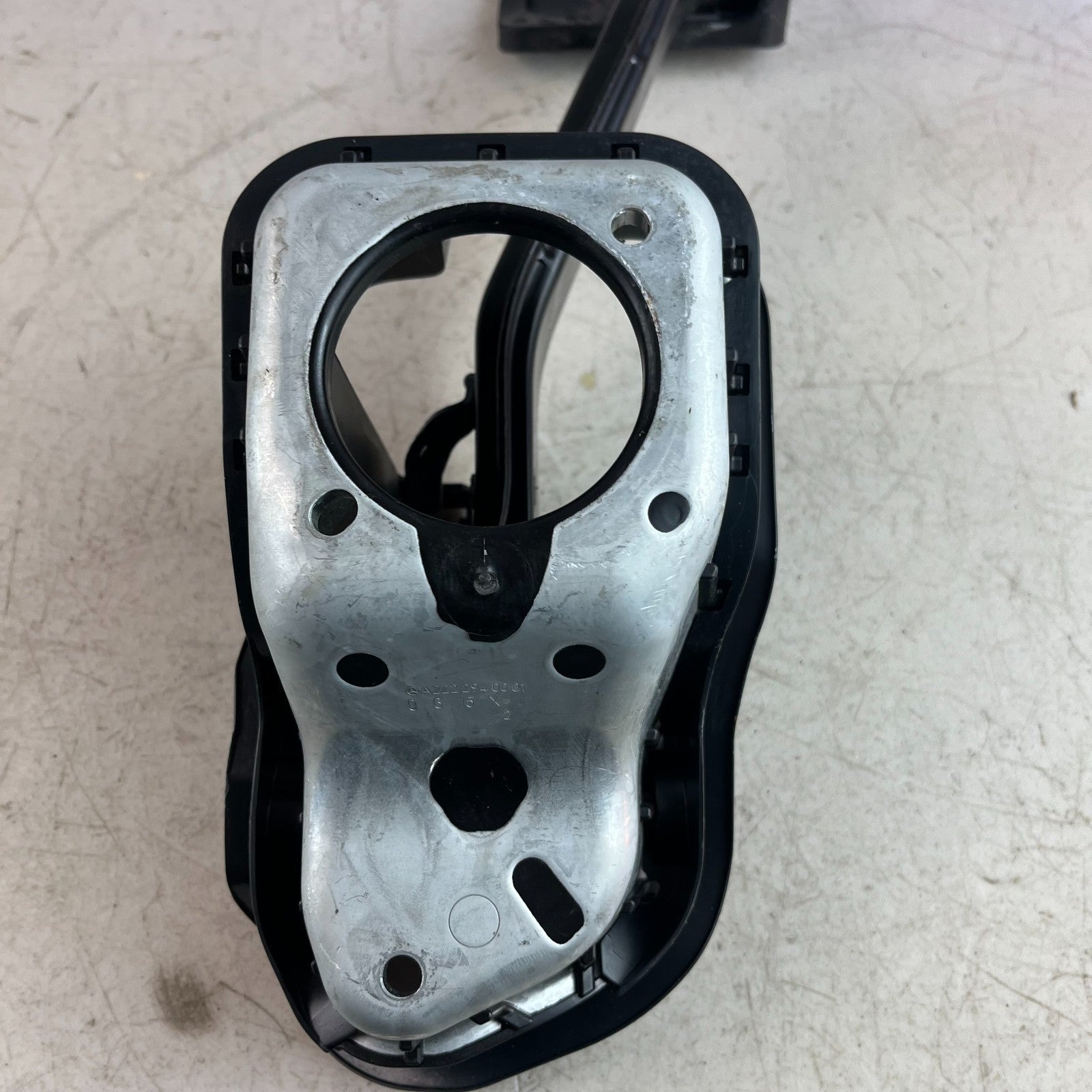 2015-2021 MERCEDES W205 C300 BRAKE FOOT STOP PEDAL & SENSOR A2052920415 OEM