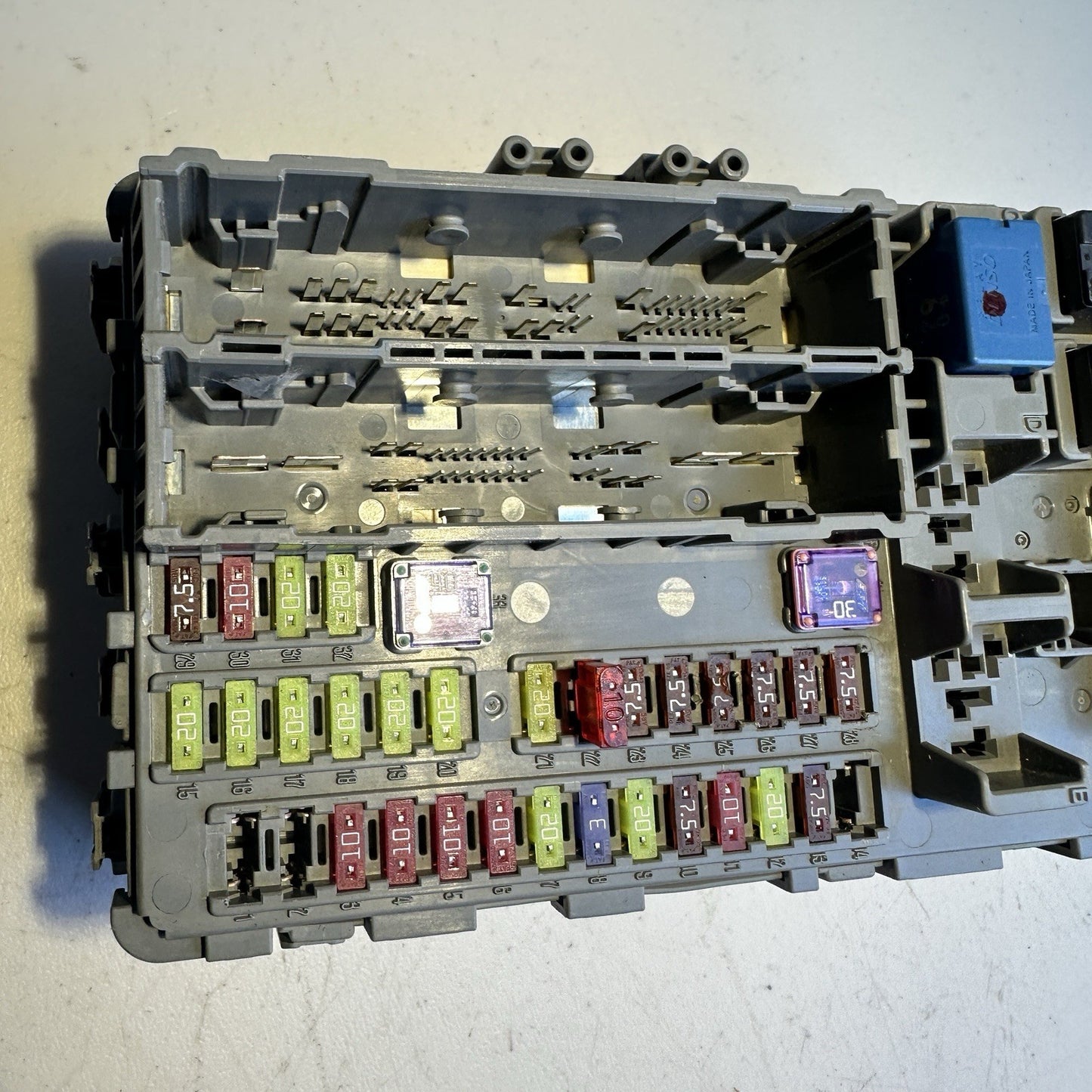 2014-2017 Acura RLX OEM Left Front Dash Fuse Box Module Junction Box TY2-A010