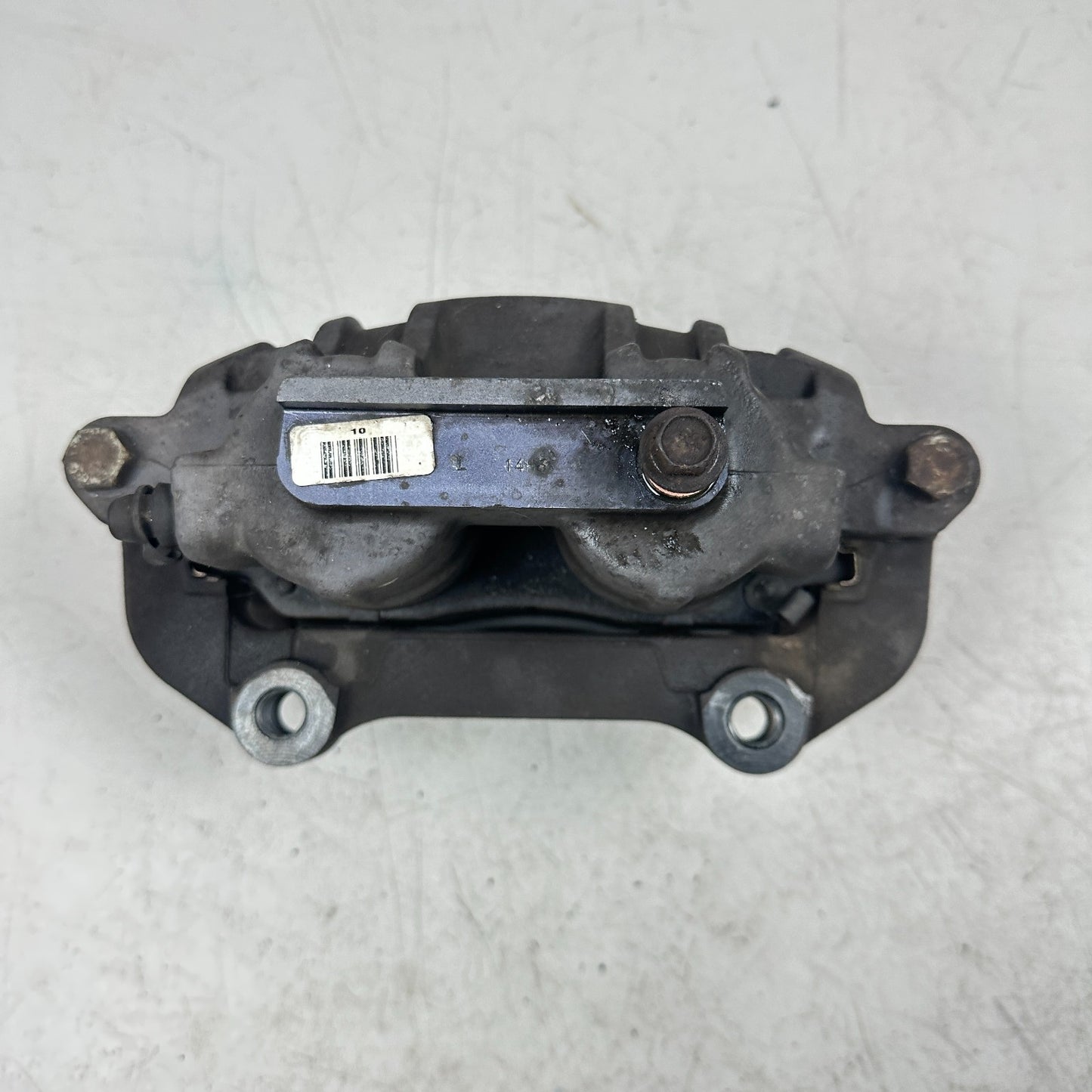 05-13 CHEVROLET CORVETTE FRONT RIGHT PASSENGER SIDE BRAKE CALIPER W/ BRAKE PADS