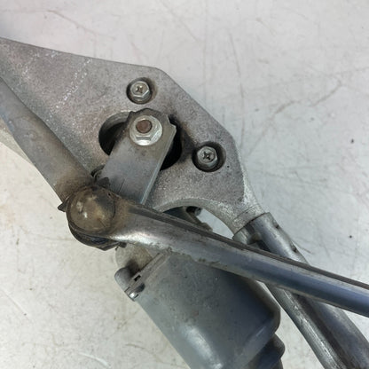 2008-2015 CADILLAC CTS-V FRONT WINDSHIELD WIPER MOTOR W/ LINKAGE 25864052 OEM