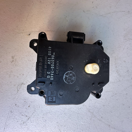 2004-2009 Toyota Prius A/C Heater Vent Flap Door Actuator Motor OEM. 063700-7440