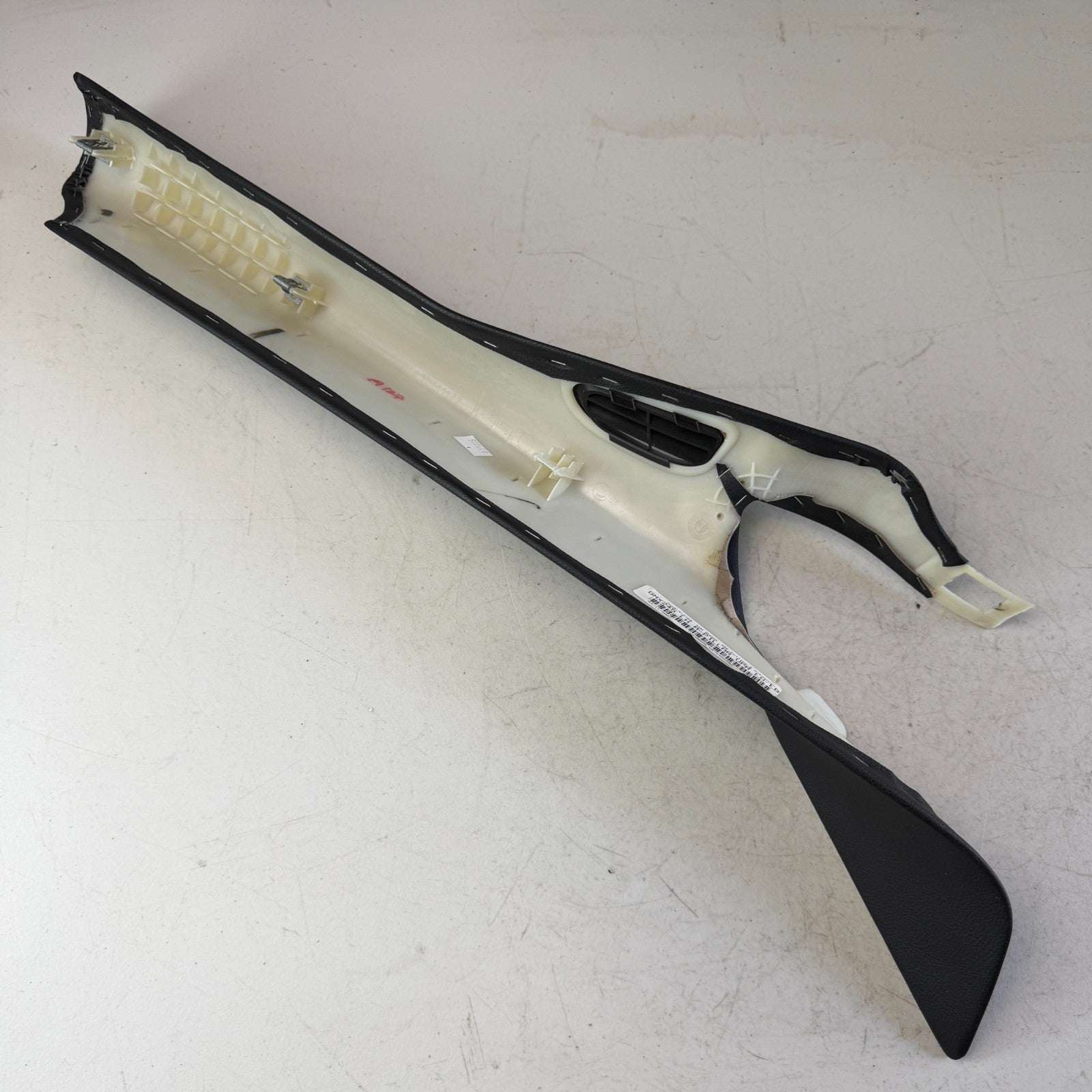 05-13 CHEVROLET CORVETTE C6 WINDSHIELD FRONT LEFT A-PILLAR TRIM COVER PANEL OEM