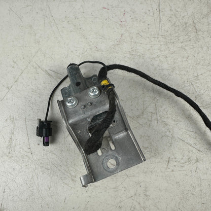 2014-2019 CORVETTE C7 REAR LEFT SIDE RADIO AMPLIFIER ANTENNA MODULE 23169961 OEM