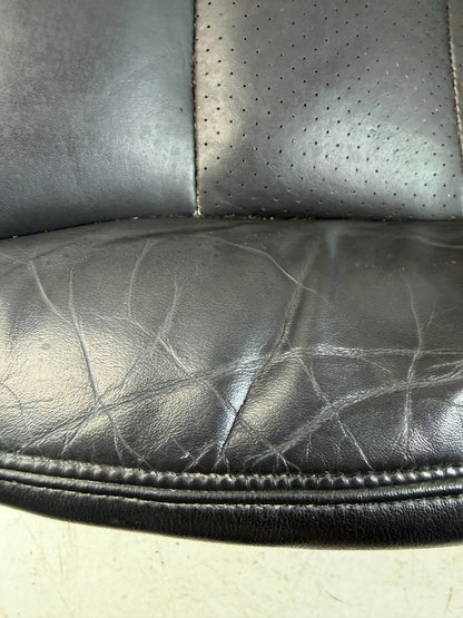 2005-2013 CHEVROLET CORVETTE C6 LEFT DRIVER SIDE LOWER BENCH SEAT CUSHION BLACK