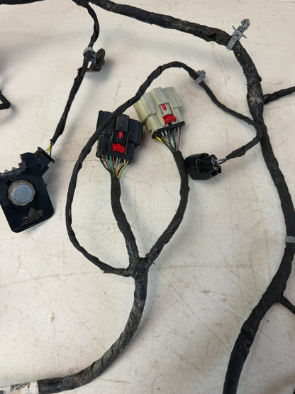 2019-2024 CHEVROLET CAMARO BLIND SPOT CONTROL MODULE W/ HARNESS 84428903 OEM
