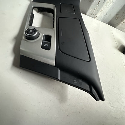 14-19 C7 Corvette Center Console Shift Bezel Trim And Cupholders Grand Sport BDG