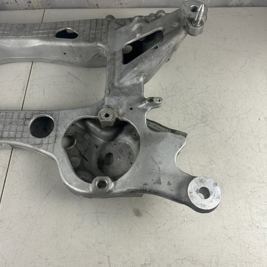 2014-2019 CORVETTE C7 FRONT ENGINE CRADLE SUSPENSION CROSSMEMBER 23314300 OEM