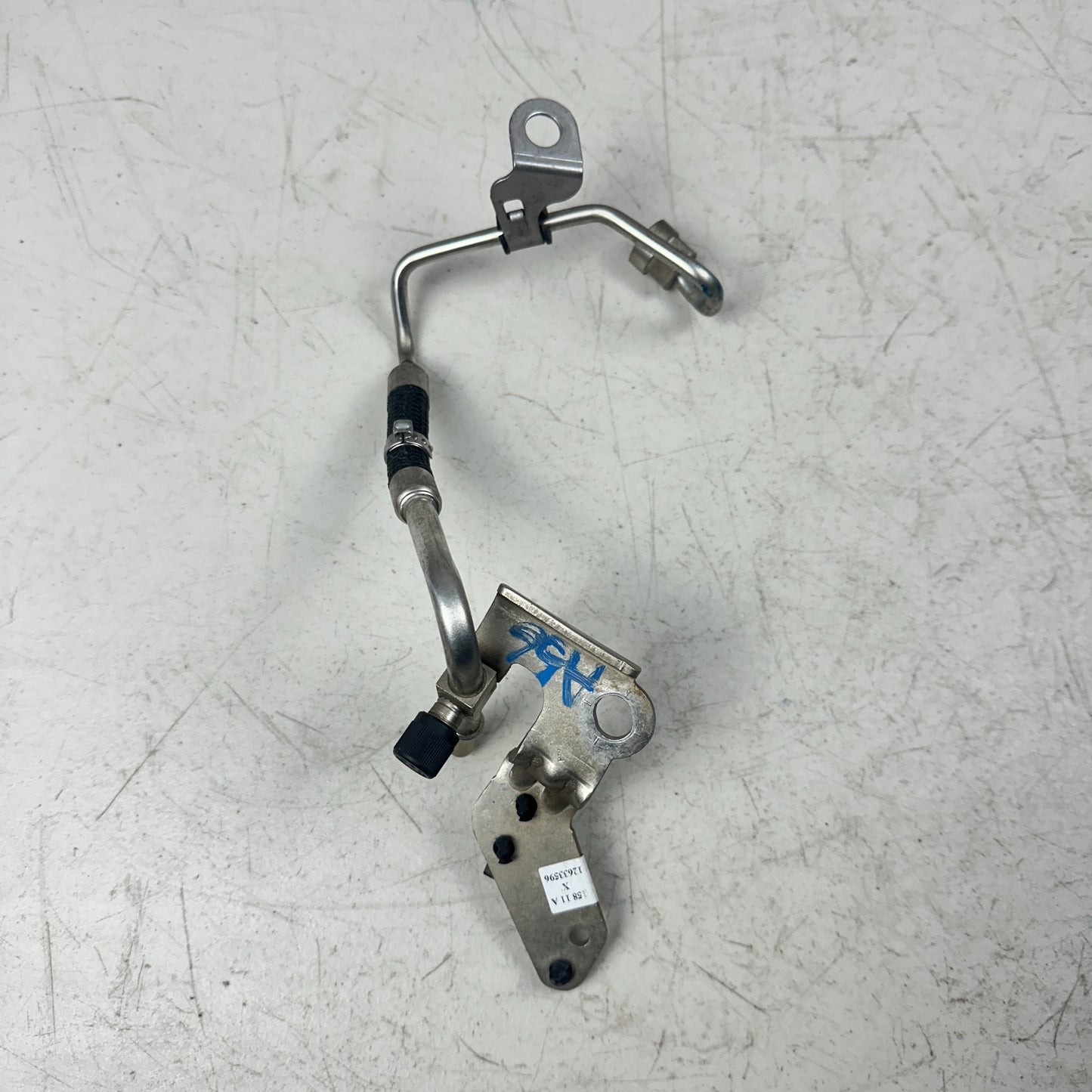 2014-2017 CHEVROLET IMPALA FUEL PUMP SUPPLY LINE PIPE 12633596 OEM