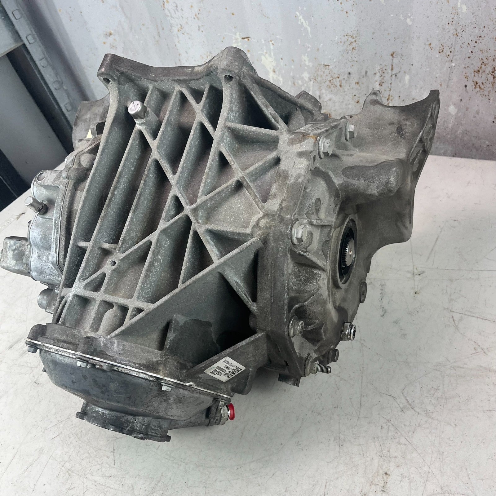 2014-2019 CHEVROLET CORVETTE C7 REAR AXLE DIFFERENTIAL CARRIER ASSEMBLY OEM