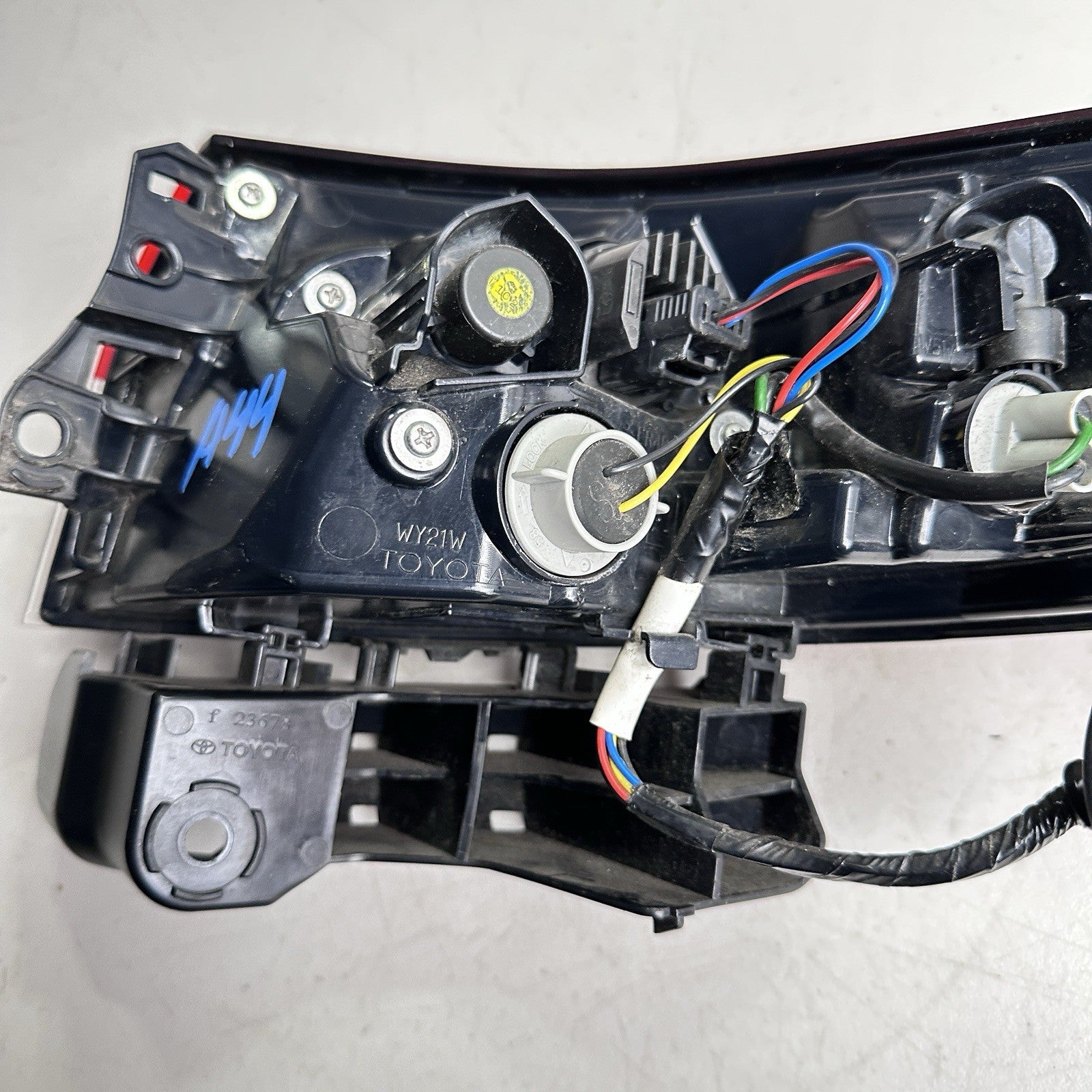 2020 2021 2022 Toyota Corolla Tail Light Left LH Driver OEM Halogen Outer