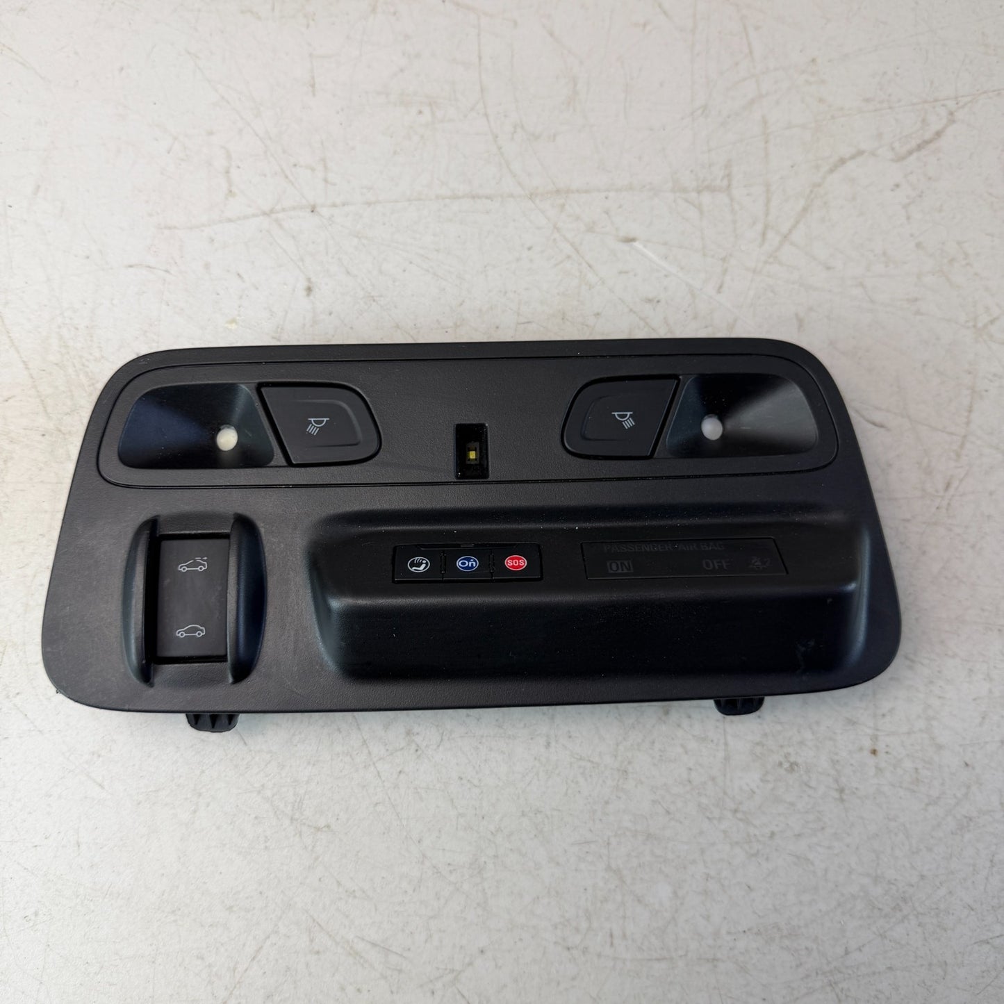 16-24 CHEVROLET CAMARO OVERHEAD ROOF DOME SWITCH LIGHT LAMP CONSOLE 84639395 OEM