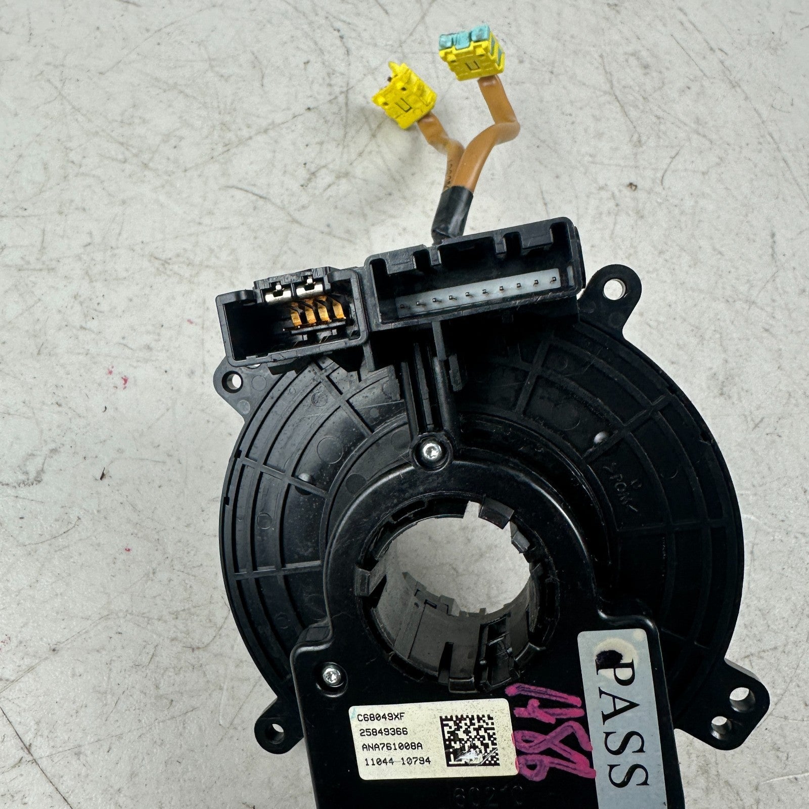 2010-2015 CHEVROLET CAMARO STEERING COLUMN CLOCK SPRING W/ ANGLE SENSOR OEM