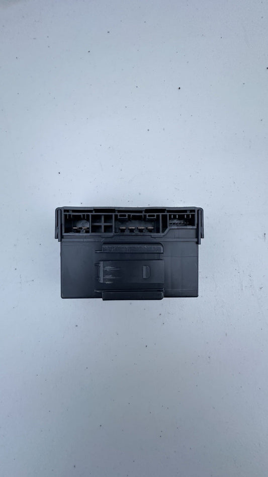 2016-2018 ACURA ILX Sub Relay Control Unit 38330-T5A-J010-M1 OEM