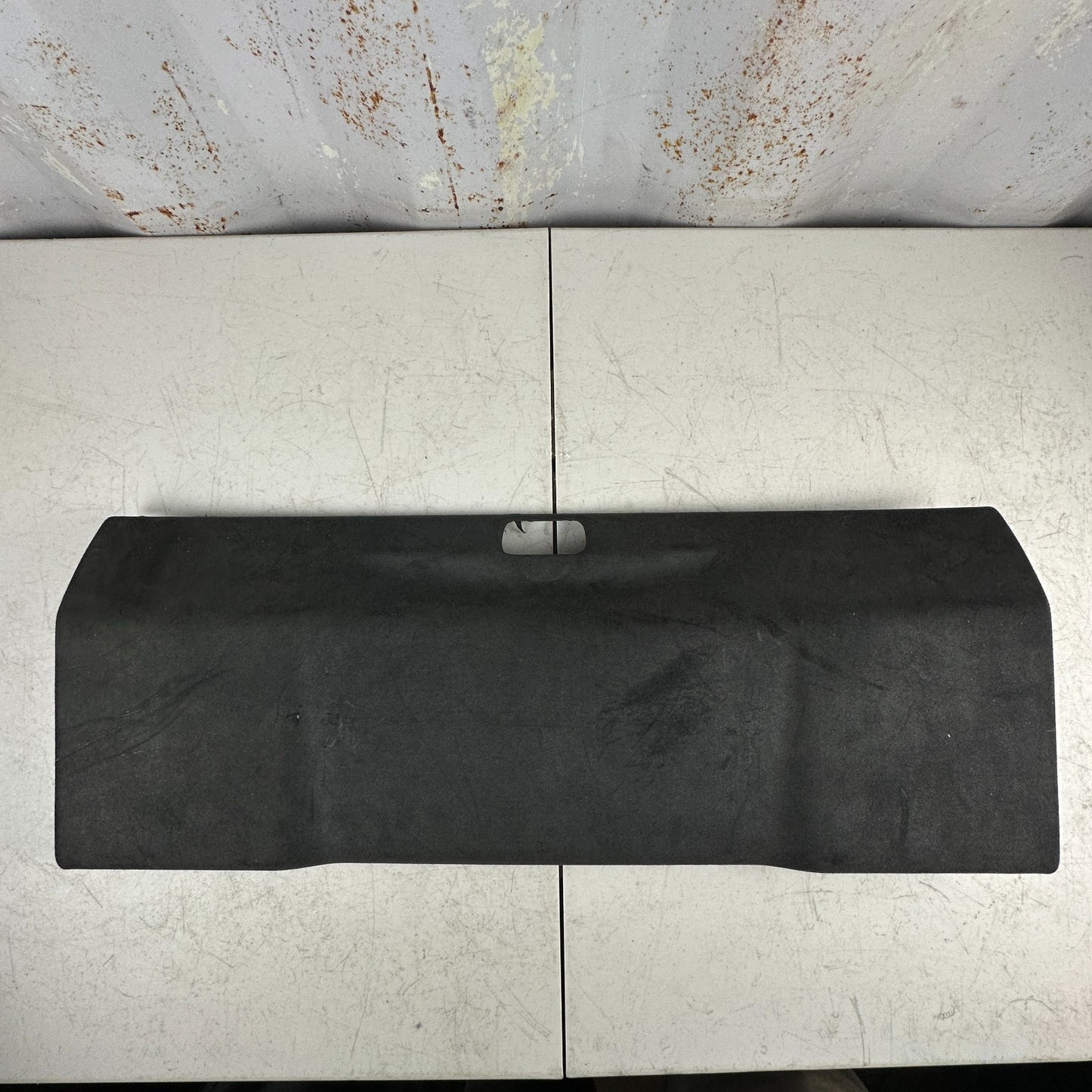 2014-19 CHEVROLET CORVETTE C7 REAR TRUNK DECK LID LATCH SURROUND TRIM PANEL OEM