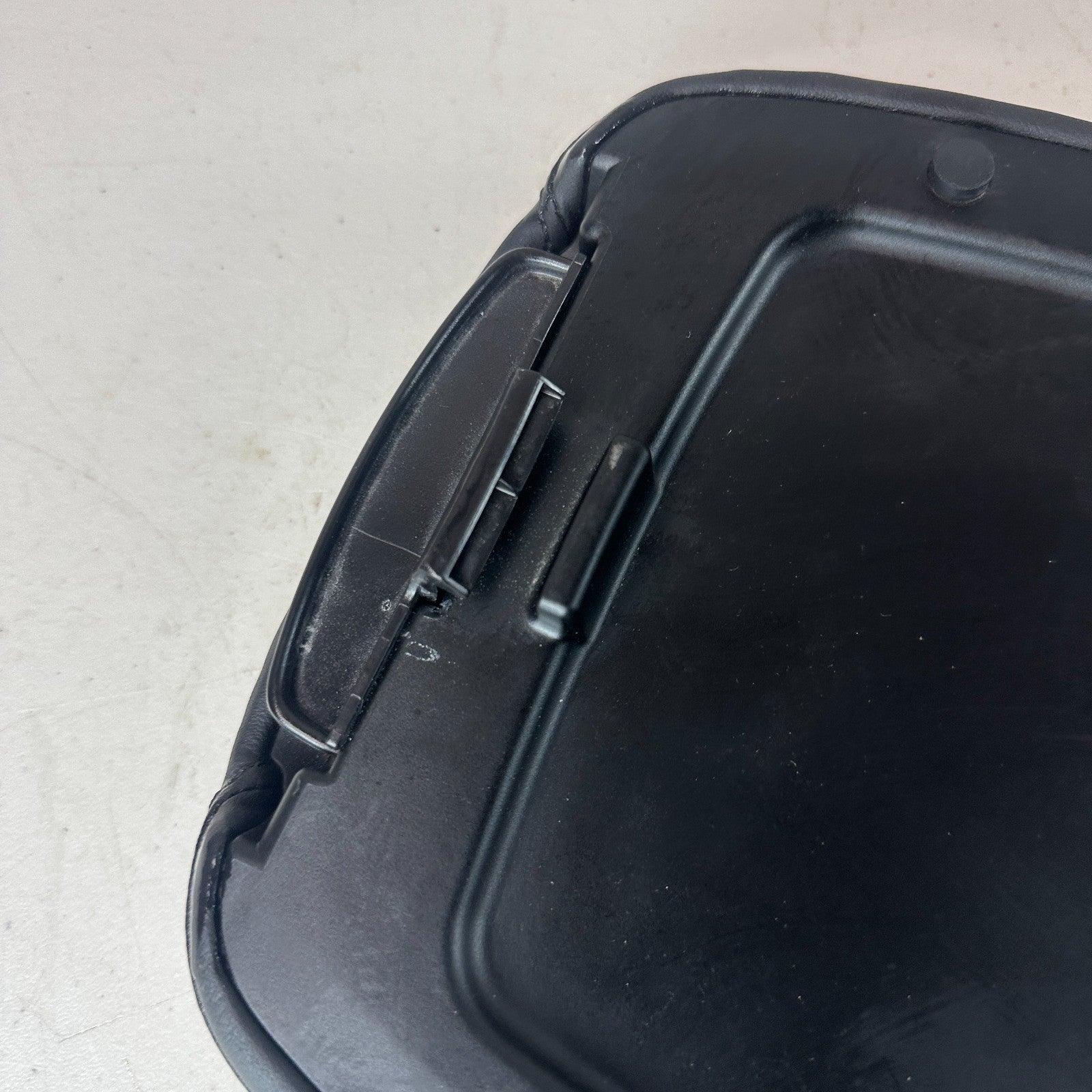 2015-2020 ACURA TLX CENTER FRONT CONSOLE LID ARM REST ARM REST 83405-TZ3-A01ZW