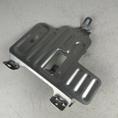 2014-2019 CHEVROLET CORVETTE C7 DATA RECORDER MOUNTING BRACKET 23423197 OEM
