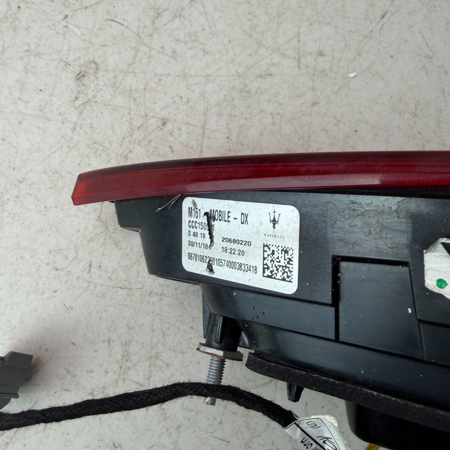 2017-2024 MASERATI LEVANTE REAR RIGHT PASSENGER INNER TAIL LIGHT LAMP 20680220