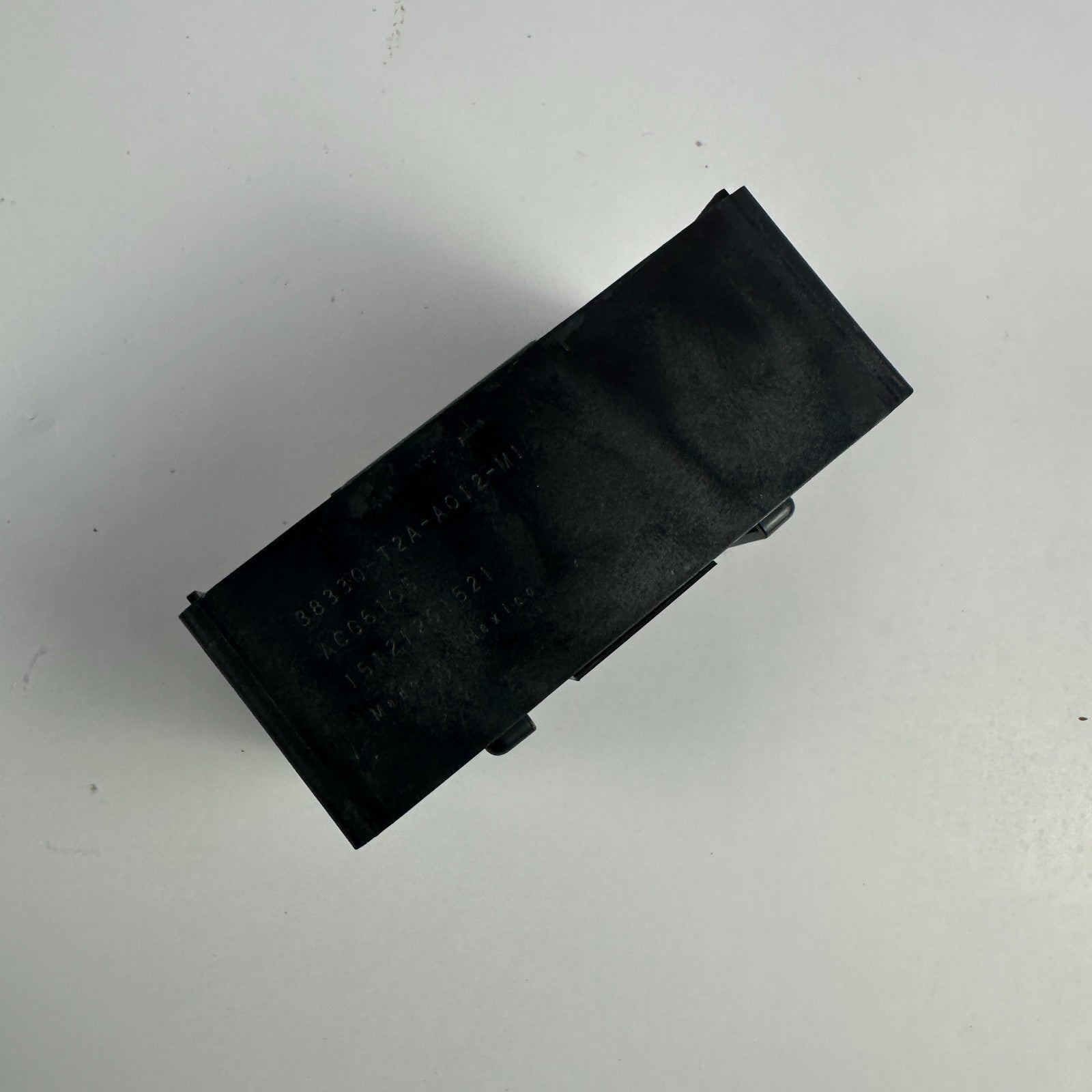 2013-2017 HONDA ACCORD SUB RELAY BRAINBOX CONTROL MODULE UNIT 38330-T2A-A012 OEM