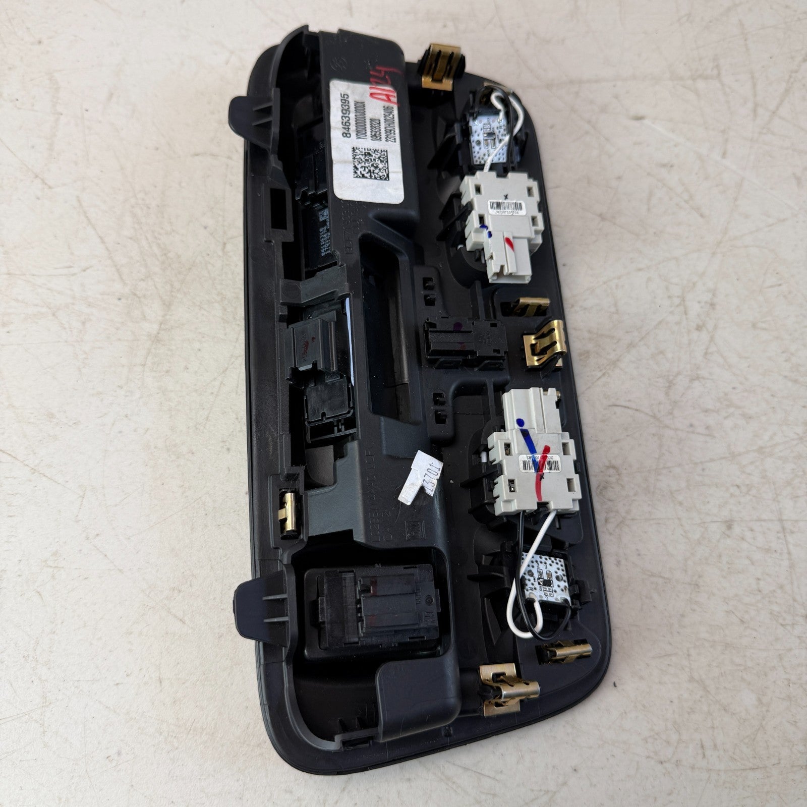 16-24 CHEVROLET CAMARO OVERHEAD ROOF DOME SWITCH LIGHT LAMP CONSOLE 84639395 OEM