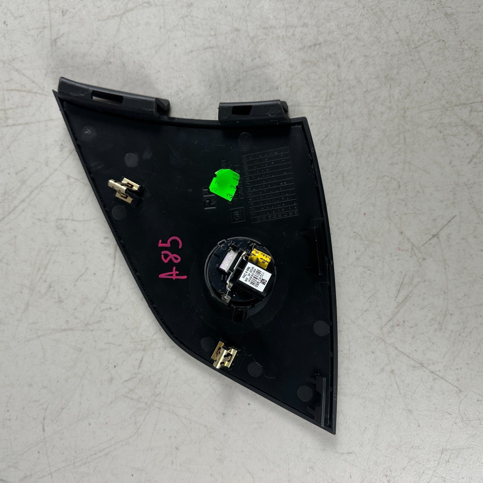2014-19 CHEVROLET CORVETTE C7 FRONT RIGHT SIDE TWEETER SPEKAER GRILLE COVER OEM