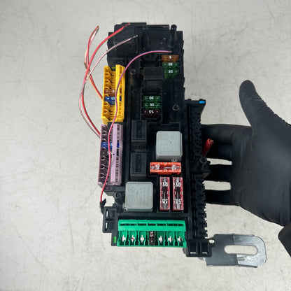 2008-2011 MERCEDES W204 C300 C350 REAR FUSE BOX RELAY MODULE 2045458201 OEM