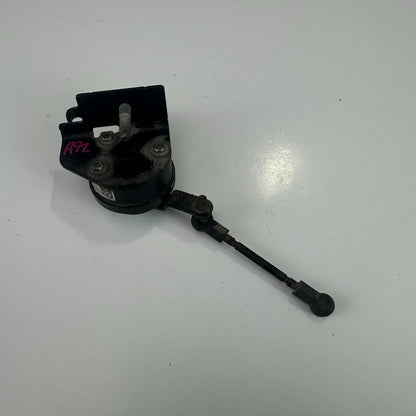 14-19 CHEVROLET CORVETTE C7 FRONT RIGHT SIDE HEADLIGHT LEVEL POSITION SENSOR OEM