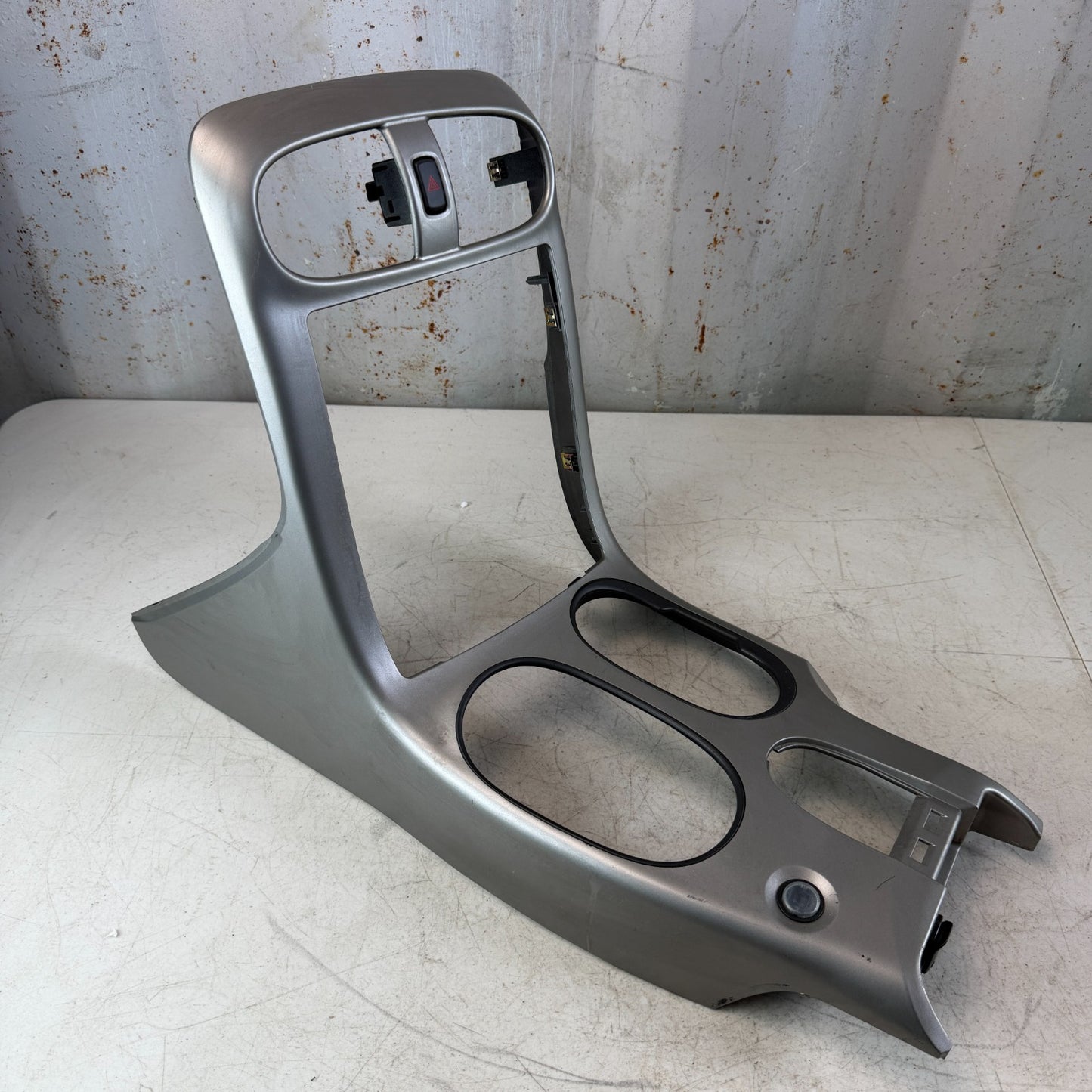 2005-13 CHEVY CORVETTE C6 CENTER CONSOLE SHIFTER PANEL W/ HAZARD SWITCH 15884818