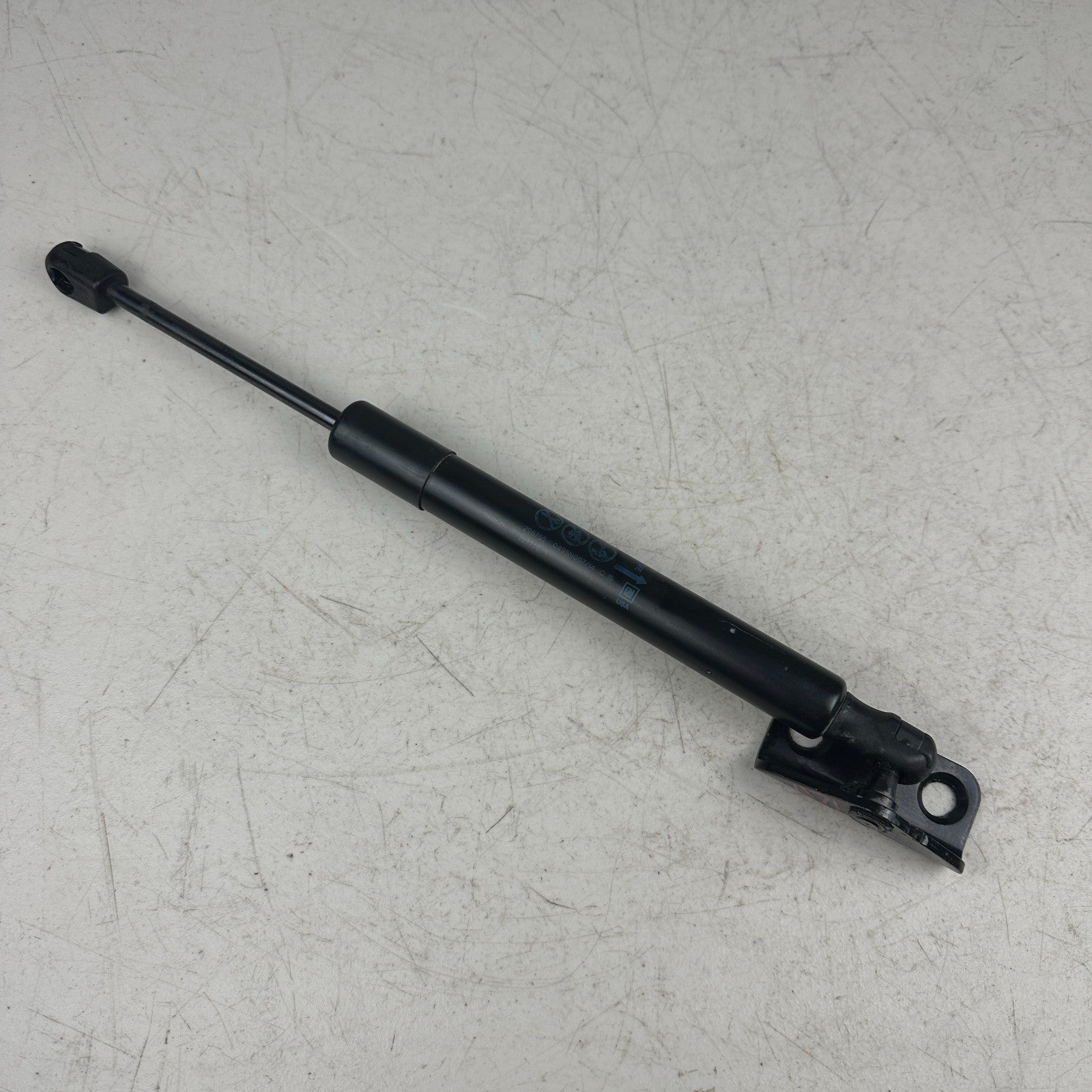 2014-2019 CORVETTE REAR LIFTGATE HATCH LH or RH LIFT SUPPORT CYLINDER STRUT OEM