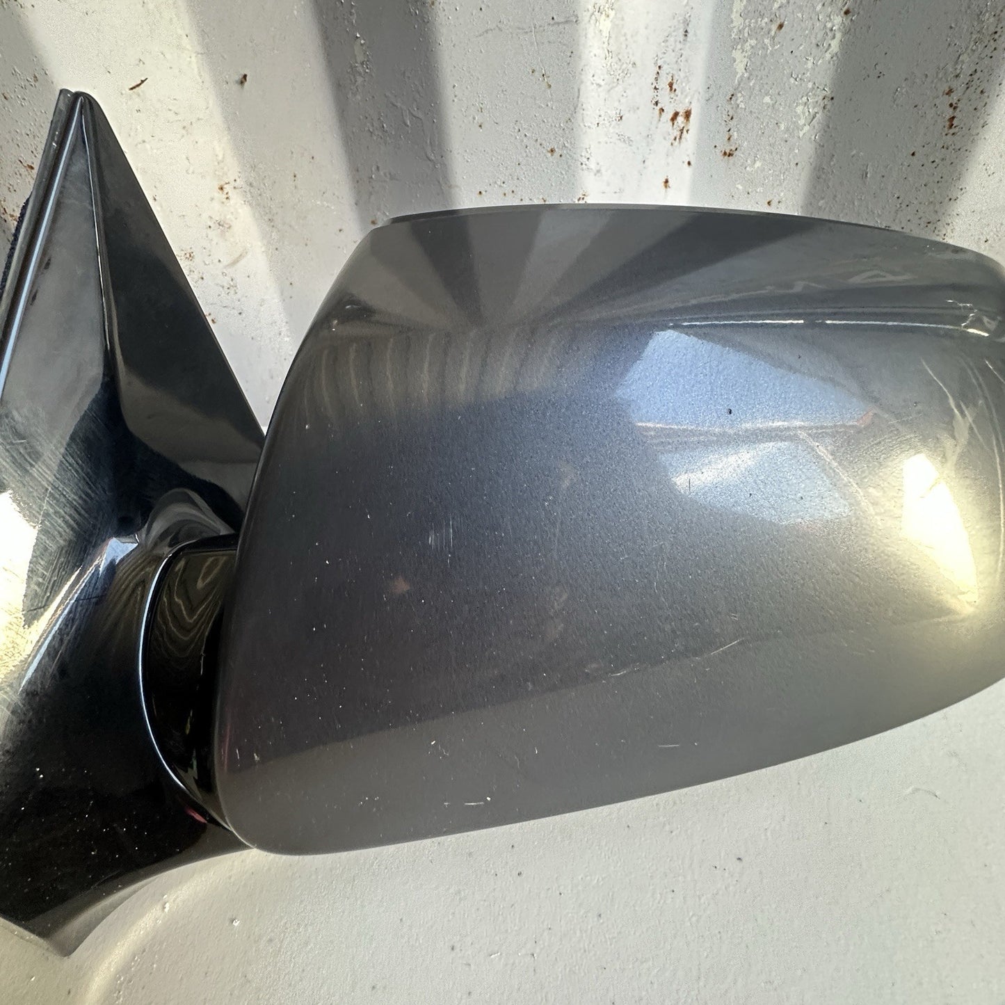 2013-2016 Hyundai Santa Fe Left Driver Mirror USED OEM GRAY
