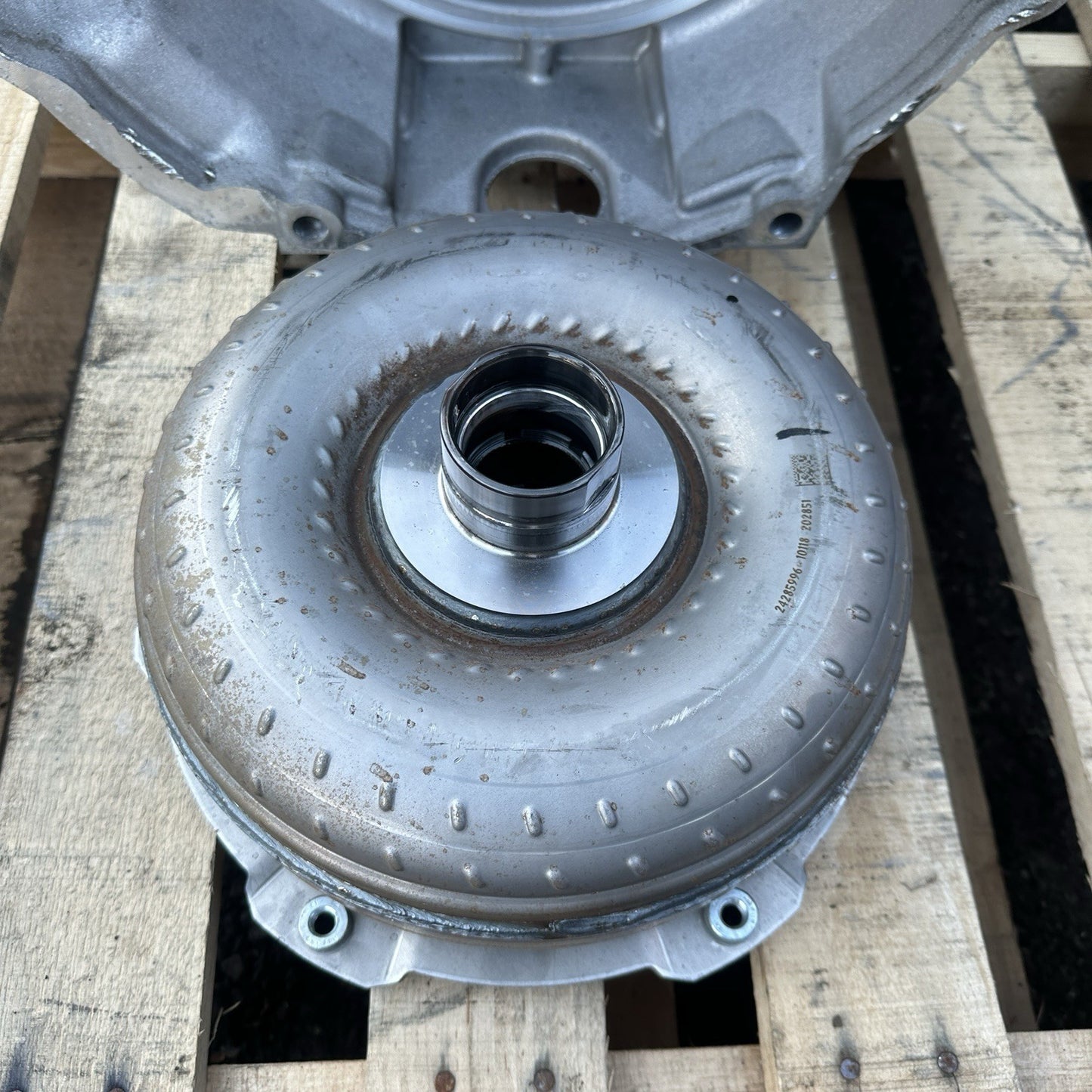 2018 Chevrolet Camaro Automatic Transmission Assembly OEM 6.2L RWD 30K Miles